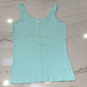 Blue ribbed gap tank top, size medium